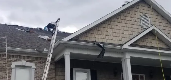 Decatur Roofing Pro's Logo