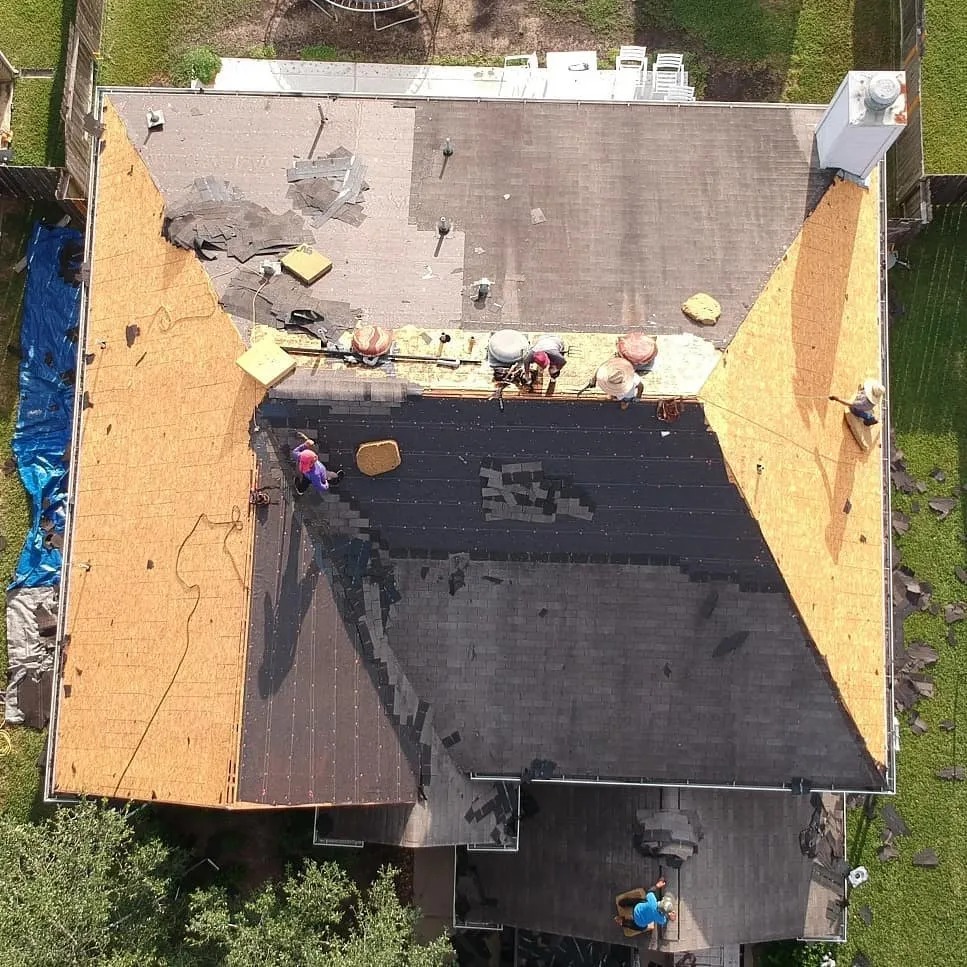 Slide of Decco Roofing & Paving