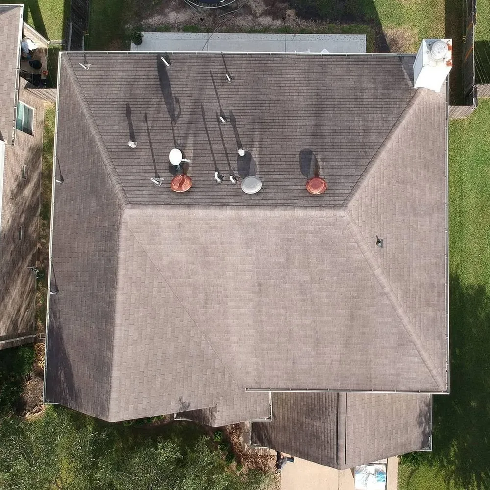 Slide of Decco Roofing & Paving