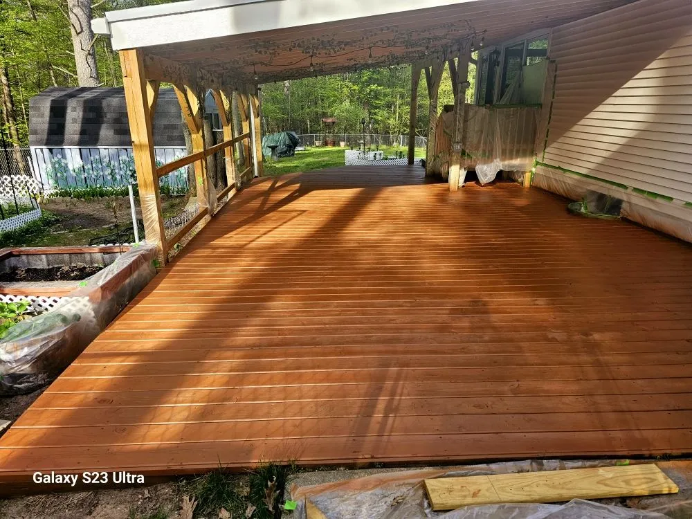 Top-rated roof leak repair experts serving Morley, MI - Deck and Design by Wood