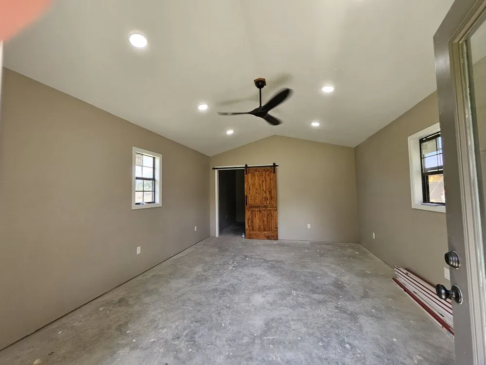 Slide of Decon's Quality Home and Lawn Service