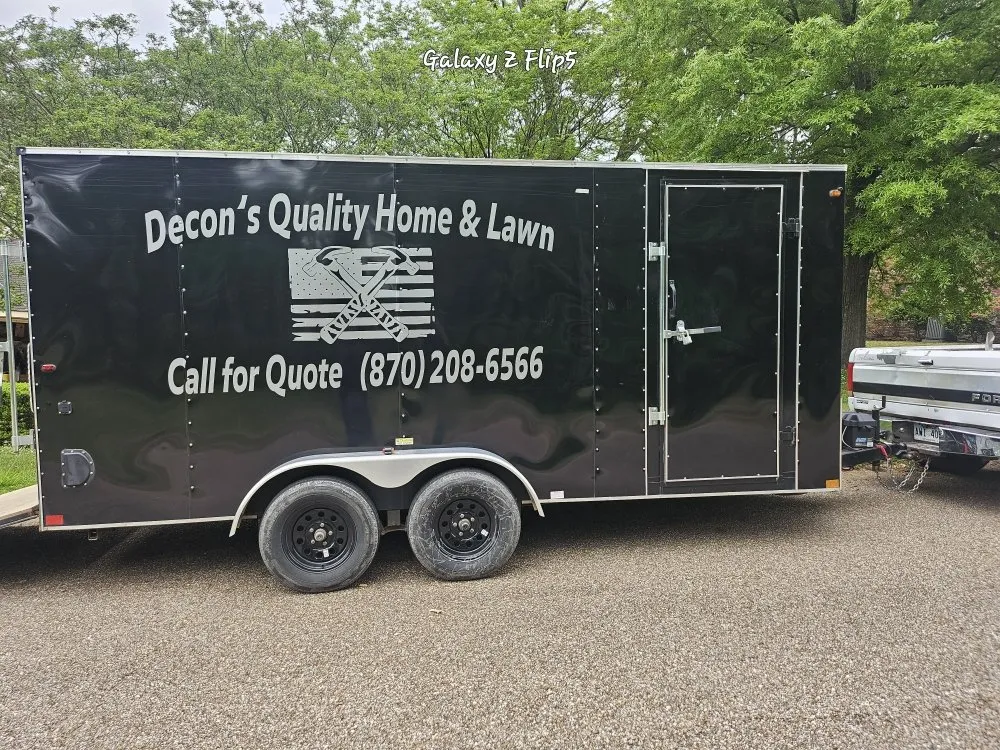 Slide of Decon's Quality Home and Lawn Service