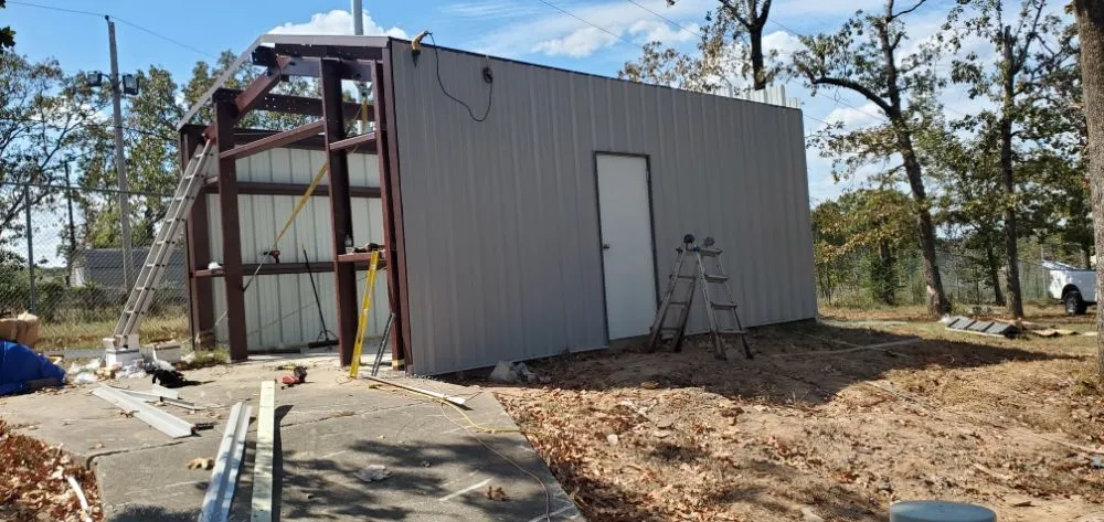 Slide of Decon's Quality Home and Lawn Service