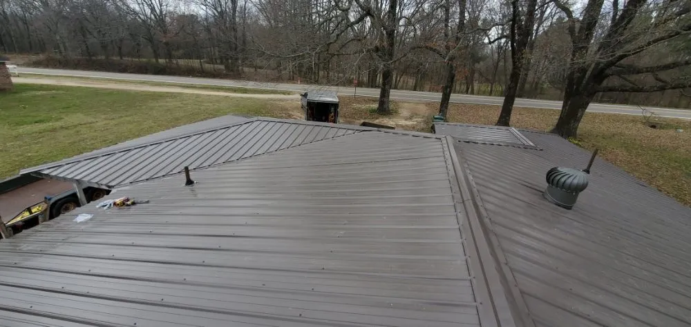 Slide of Decon's Quality Home and Lawn Service