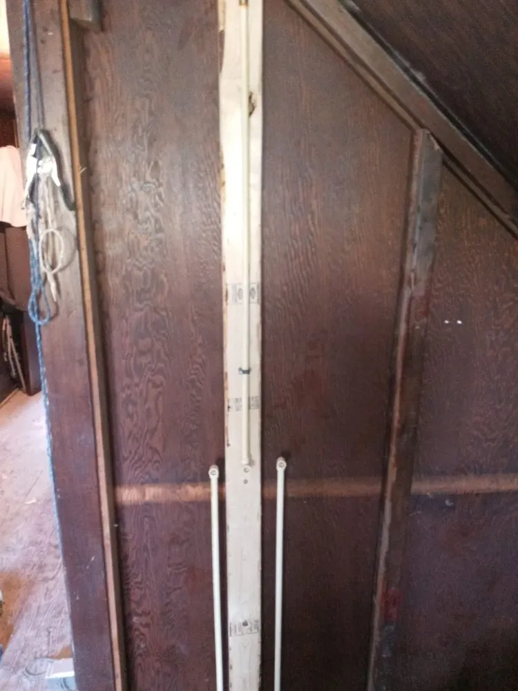 Slide of Dee Bros Construction