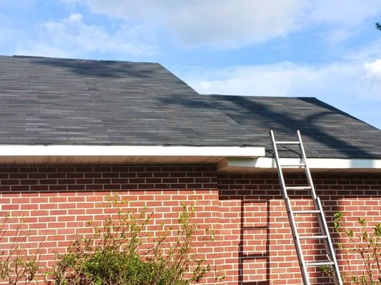 Deejay Young Roofing