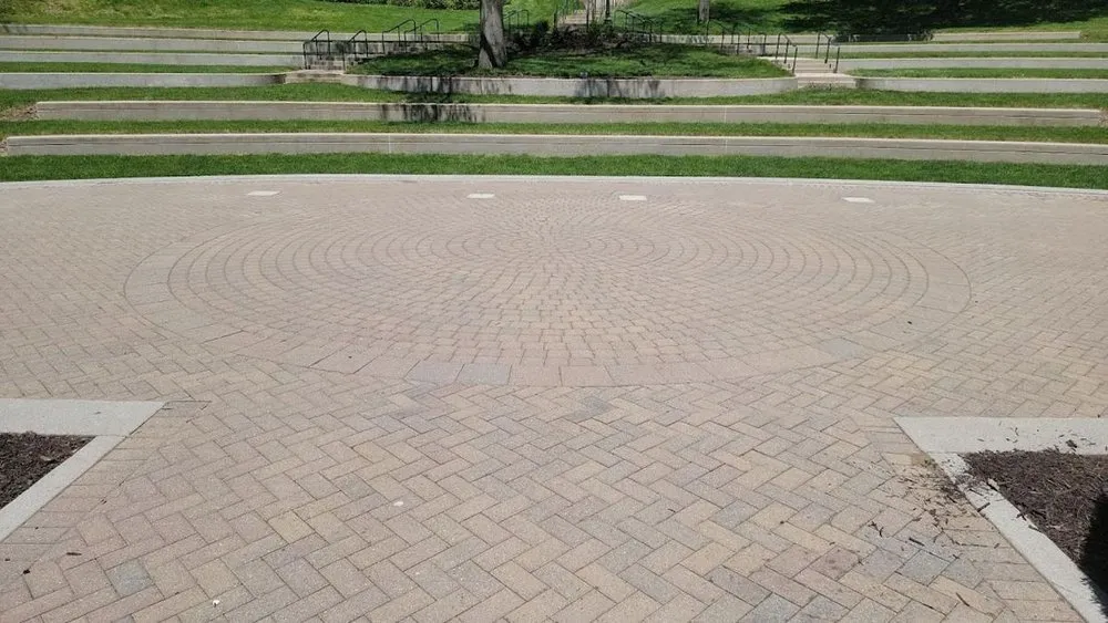 Slide of Deercreek Roofing and Renovations