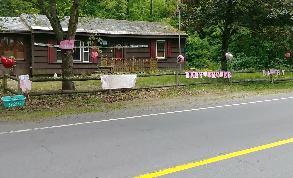 Slide of Defrancesco's Quality Roofing