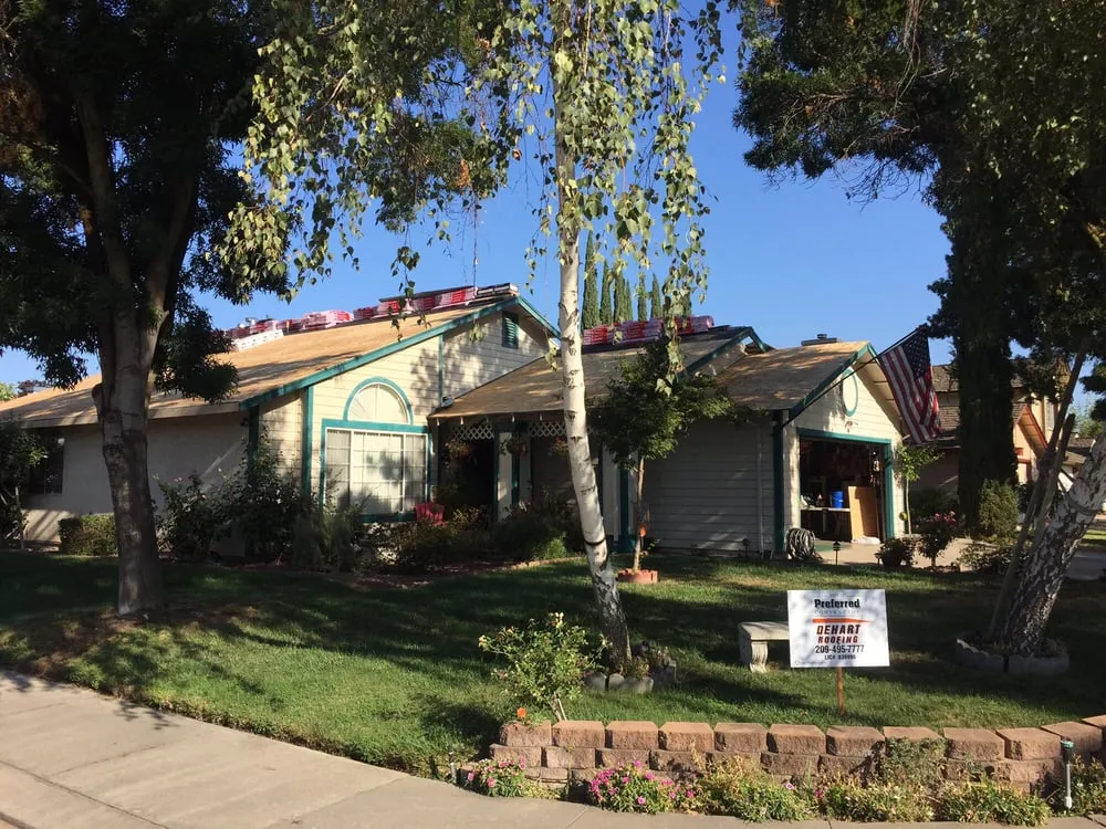 Slide of Dehart Roofing