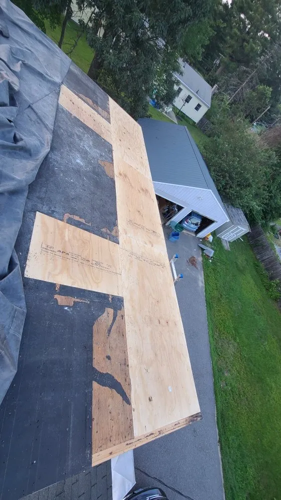 Slide of DeJesus Construction