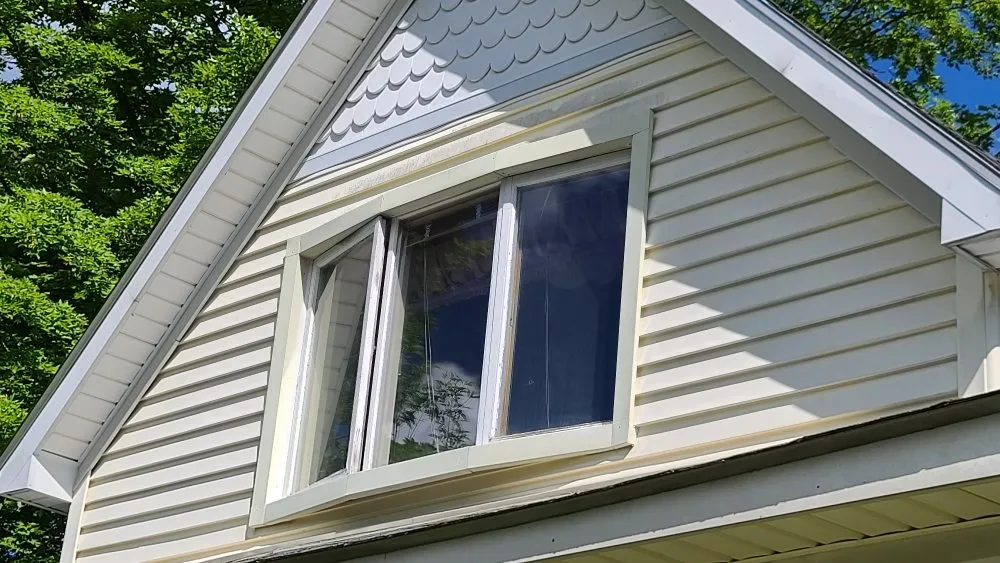 Slide of DeJesus Construction