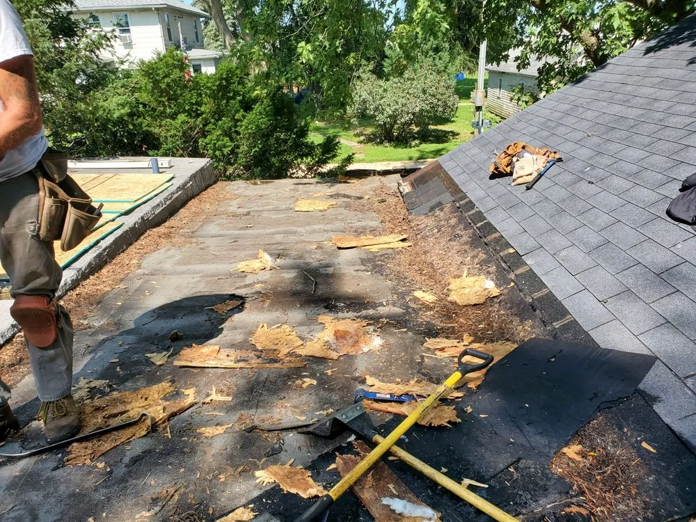 Slide of Dekalb Roofing