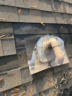 Del Rio's Roofing Logo