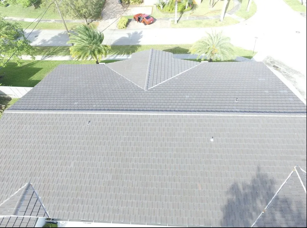 Slide of Del Sol Roofing