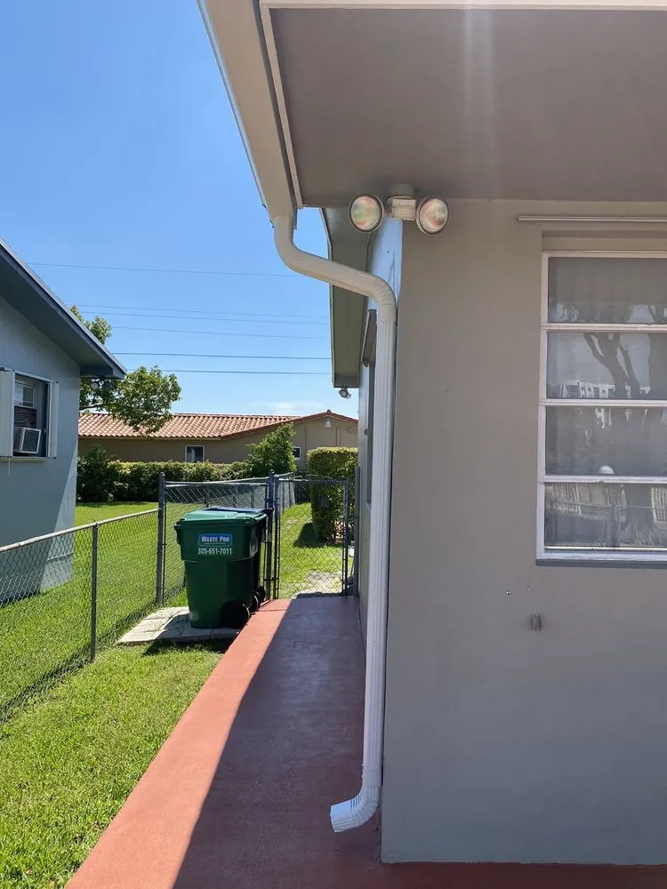 Slide of Del Toro Rain Gutters and Roofing