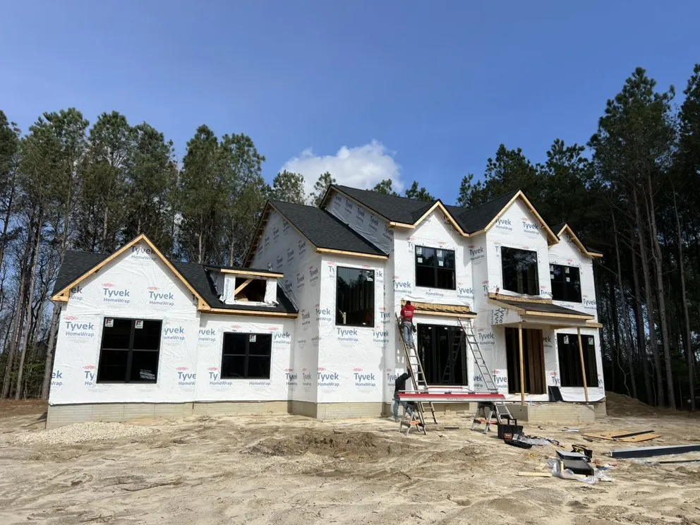 Slide of DeLeon Hardscapes & Constructions