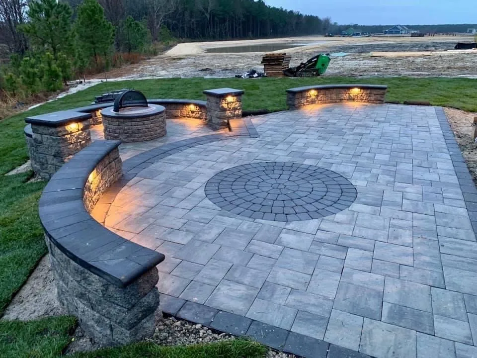 Slide of DeLeon Hardscapes & Constructions