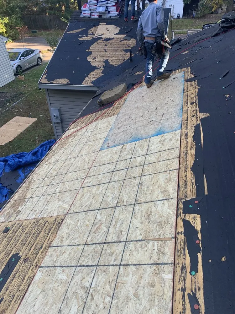 Slide of Delgado Construction