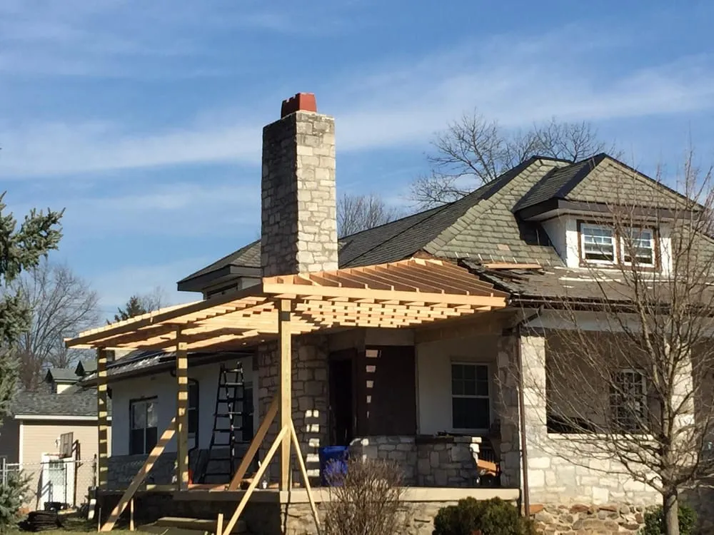 Slide of DellaVecchio Construction & Restoration