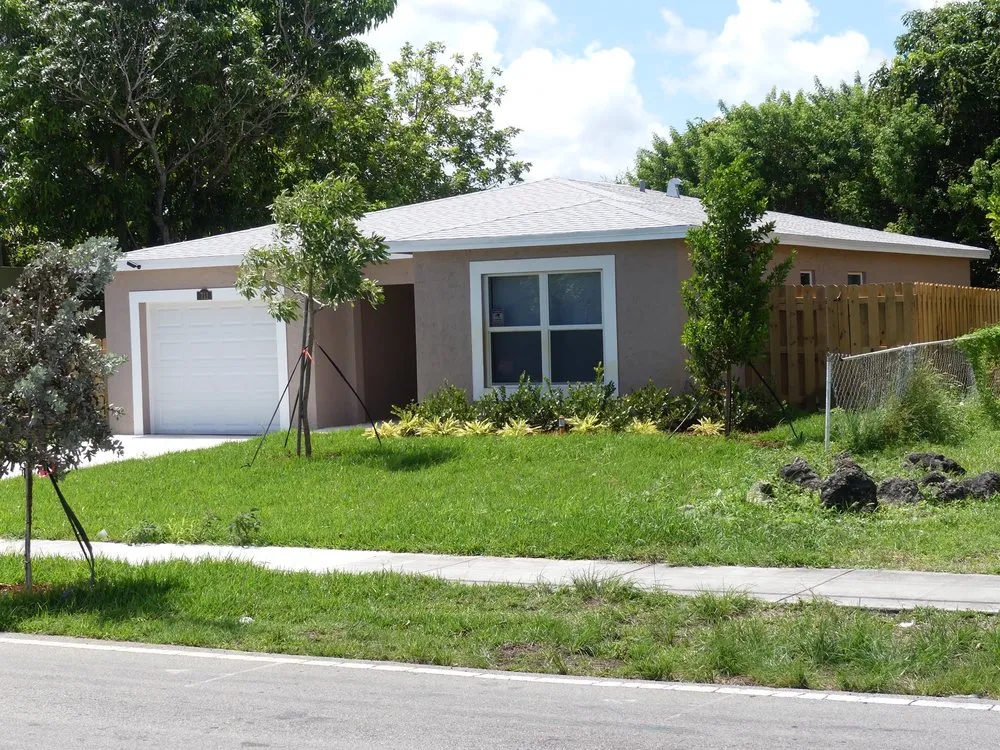 Slide of Delmar Construction and Roofing