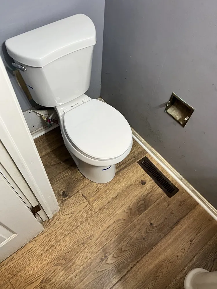 Slide of Delmarva Building Solutions