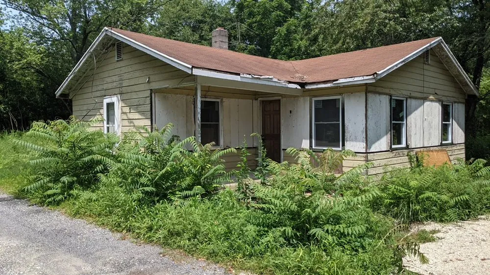 Slide of Delmarva Building Solutions