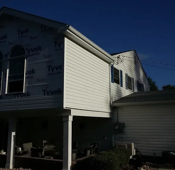 Slide of DeLuca Construction & Landscaping