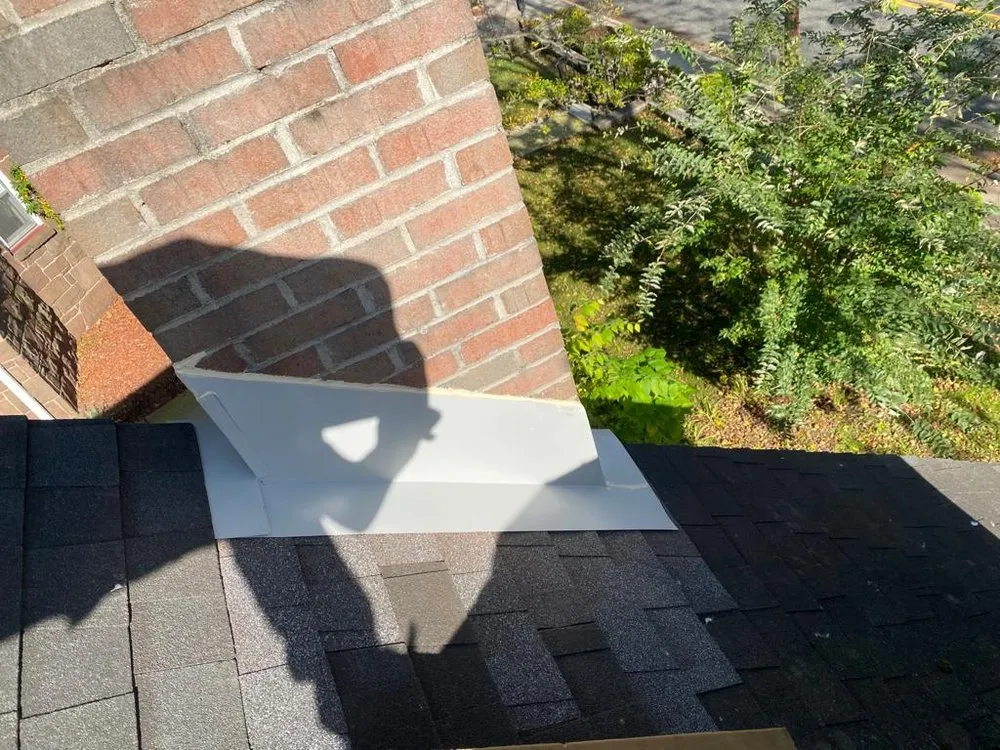 Slide of Deluxe Construction