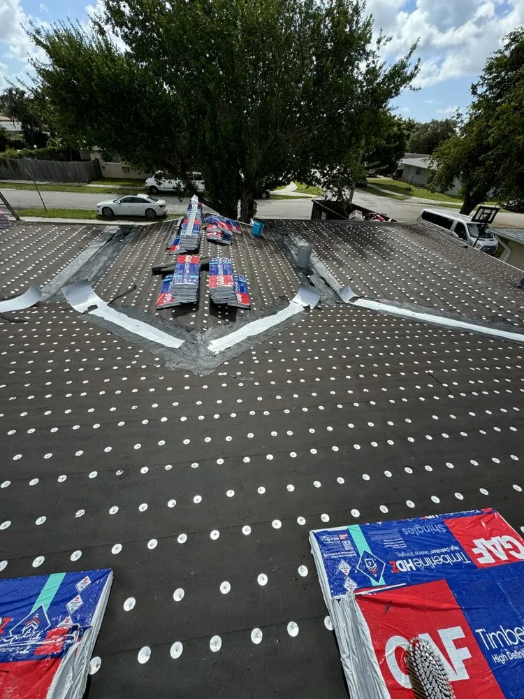 Slide of Deluxe Pros