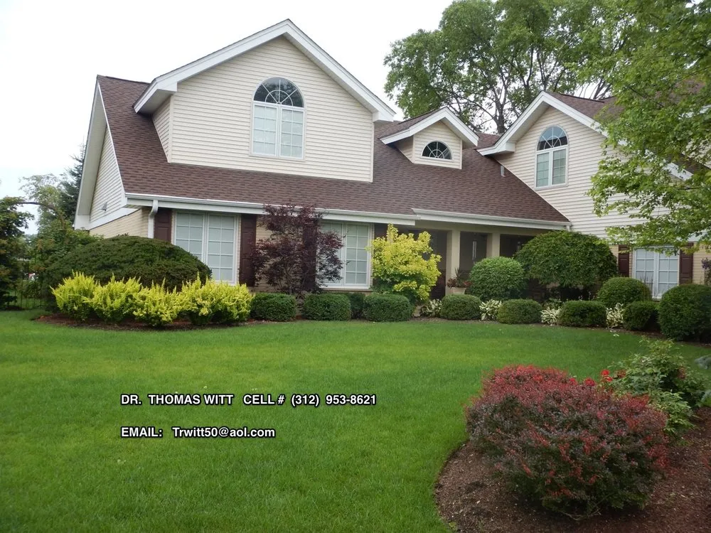 Slide of Deluxe Roofing