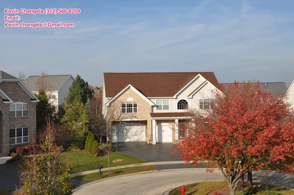 Slide of Deluxe Roofing