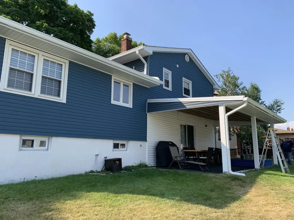 Slide of DEM Solutions