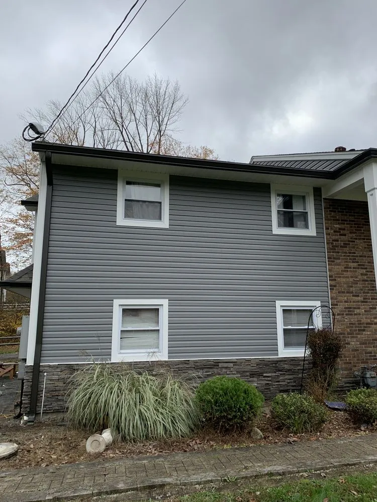 Slide of DEM Solutions