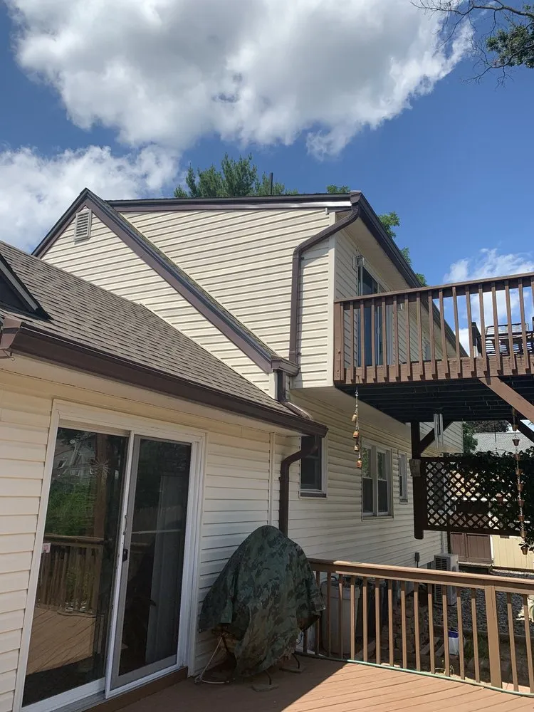 Slide of DEM Solutions