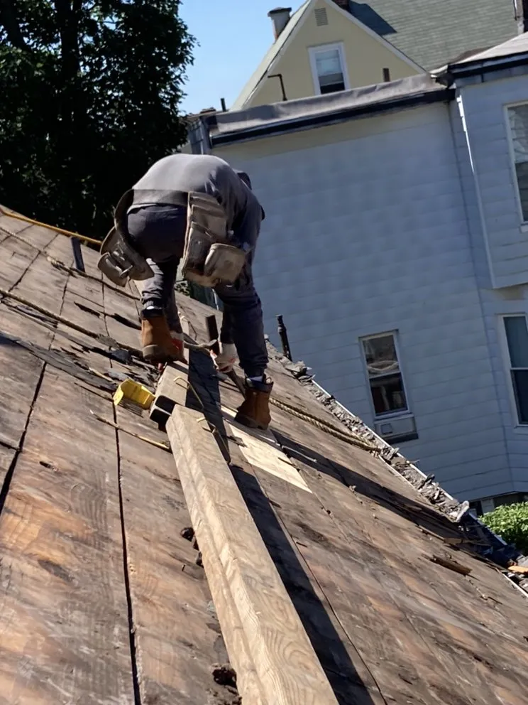 Slide of Demar Construction Group