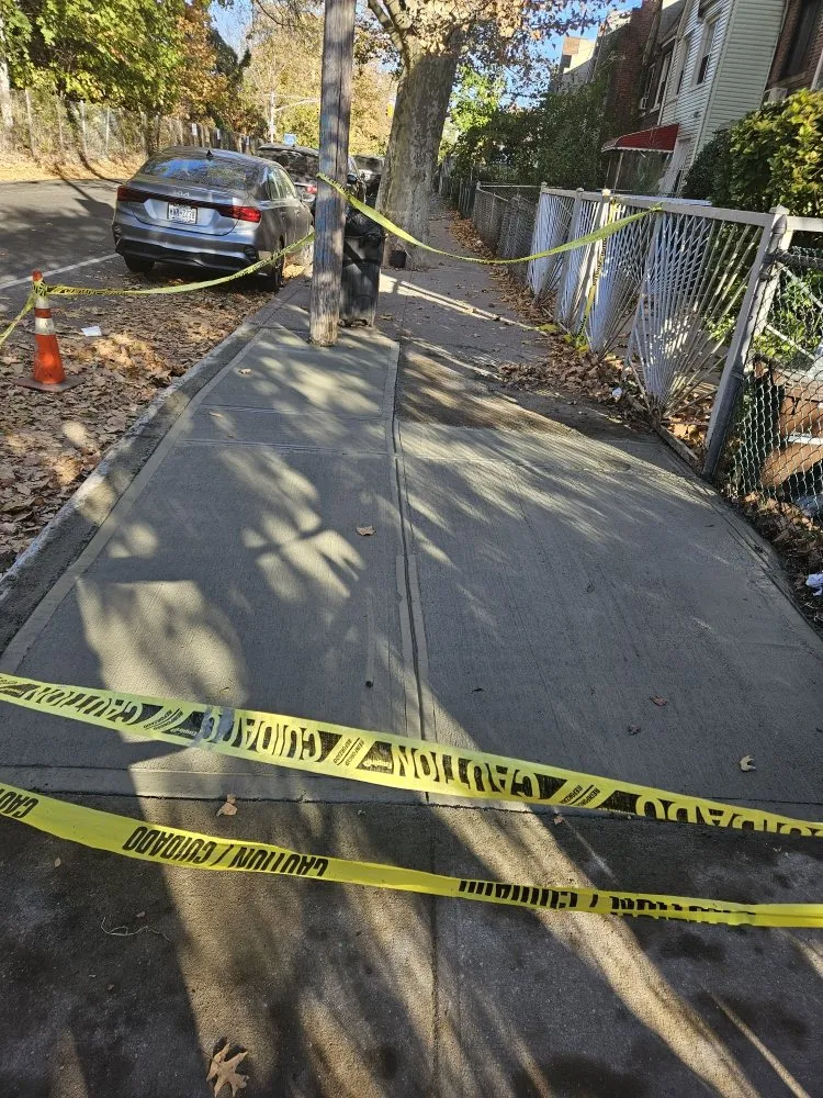 Slide of Den Construction