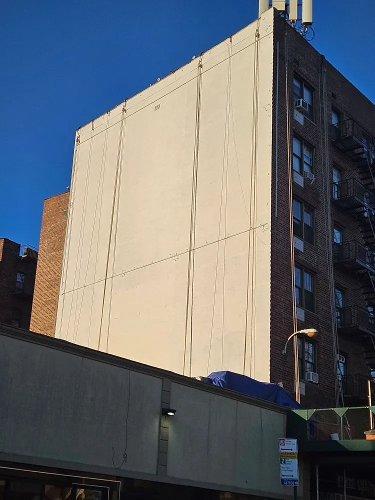 Slide of Den Construction