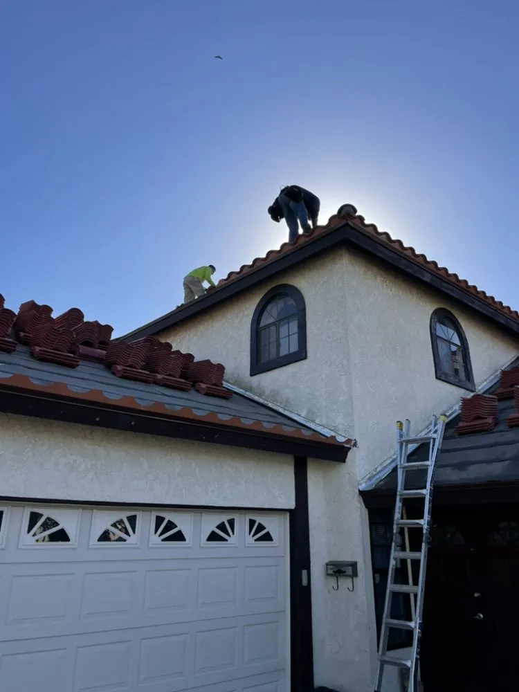 Slide of Denali Builders & Roofing