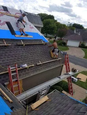 Denney’s Roofing