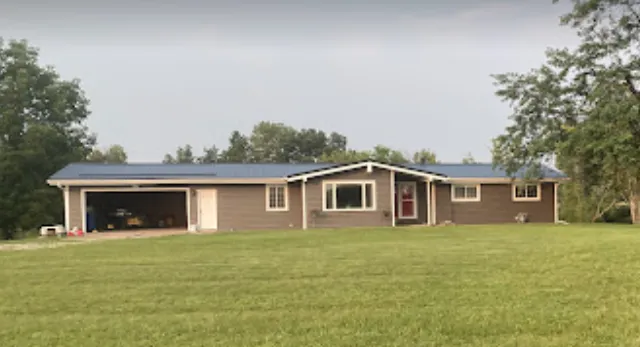 Slide of Dereu Construction