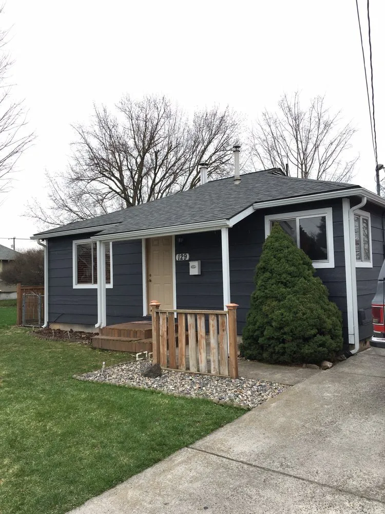 Expert roof leak repair in Milton-Freewater, OR - Derstine Construction