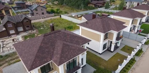 Slide of Des Moines Area Roofing + Solar