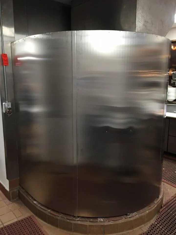 Slide of Des Tobin Custom Sheet Metal