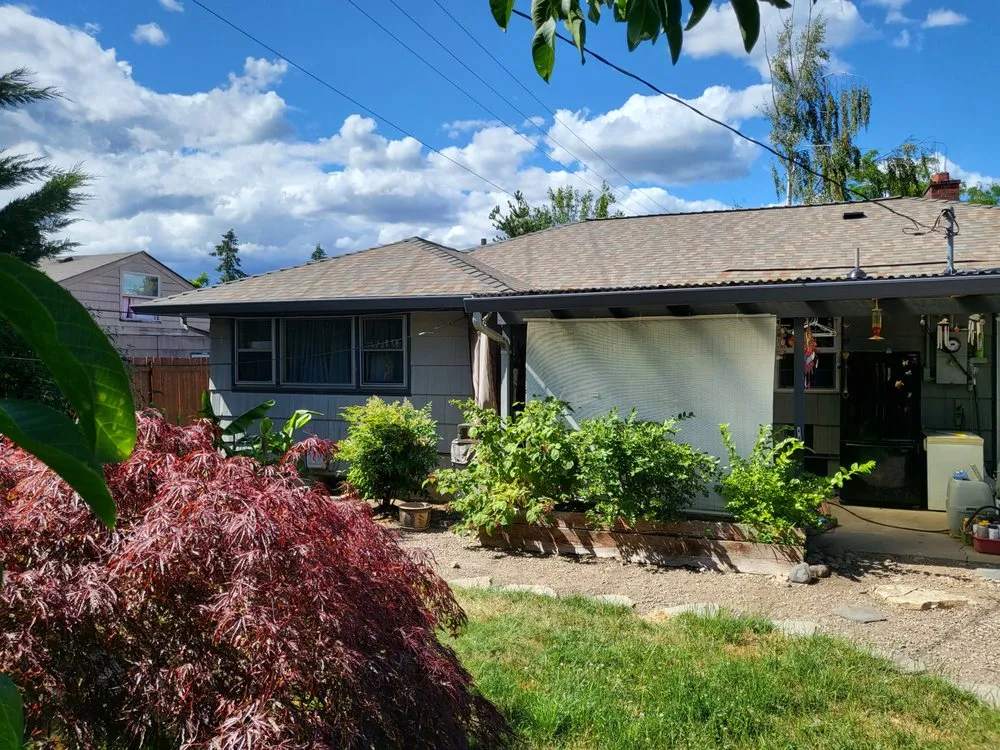 Slide of Deschutes Roofing & Insulation