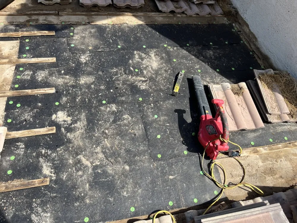 Slide of Desert Home Repair