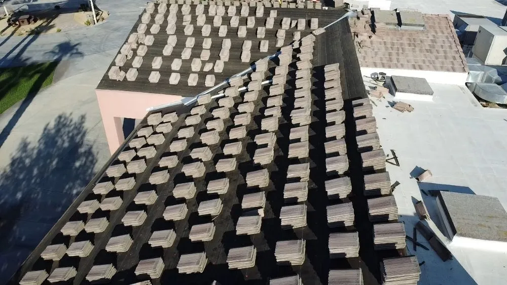 Slide of Desert Roofing Solutions