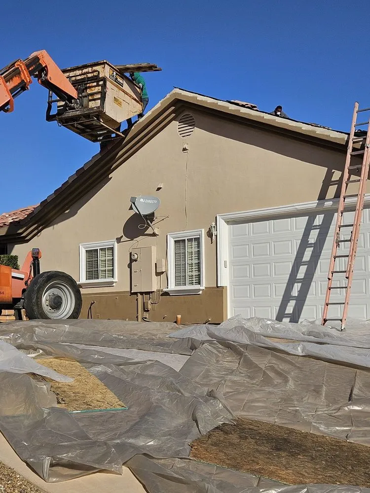 Slide of Desert Valley Roofing