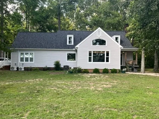 Slide of DeShazo and Son Roofing
