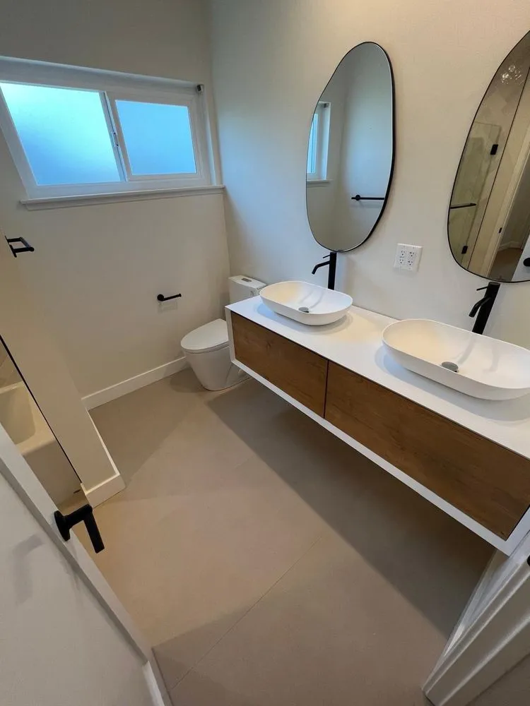 Slide of Design Builder's Group