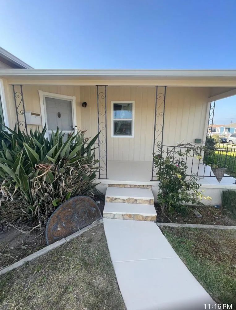 Slide of Design Builder's Group